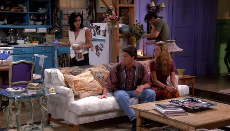 Картинка к «1 сезон 2 серия»