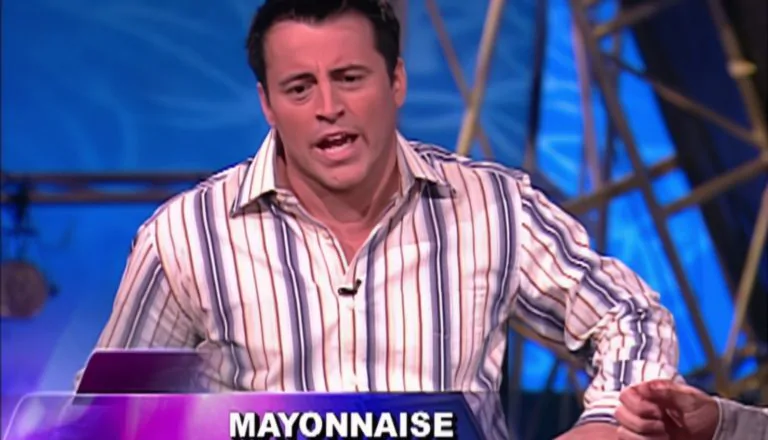 Момент из 11 серии 10 сезона