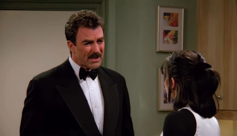 Момент из 15 серии 2 сезона