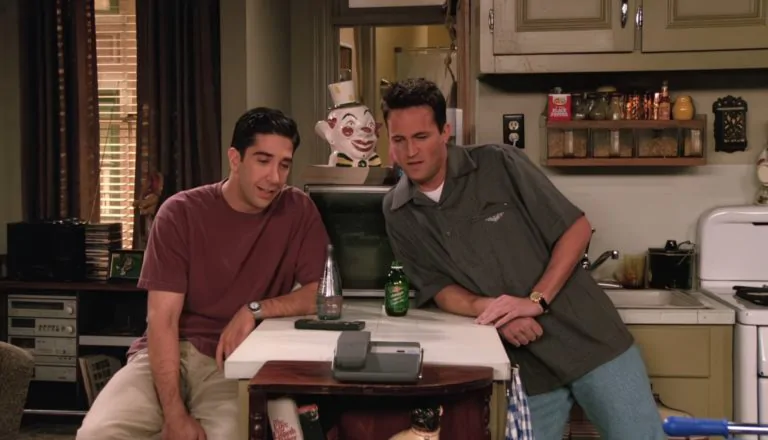 Момент из 5 серии 2 сезона