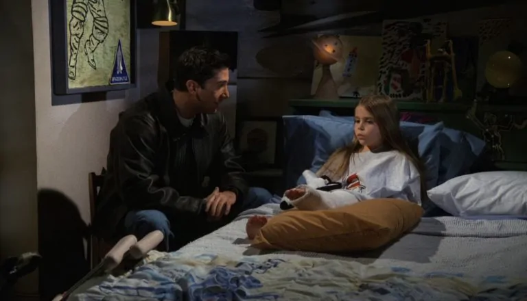 Момент из 10 серии 3 сезона