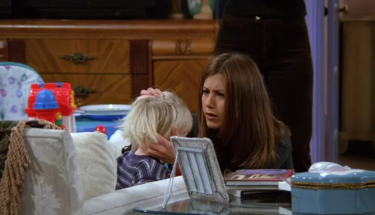 Момент из 8 серии 3 сезона