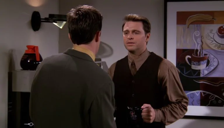 Момент из 10 серии 4 сезона