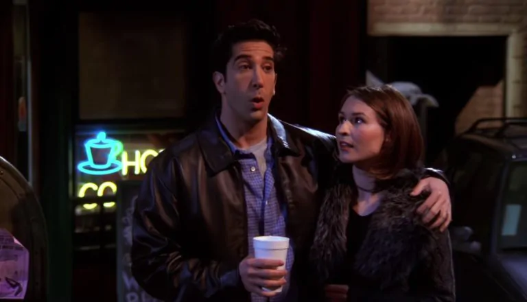 Момент из 15 серии 4 сезона