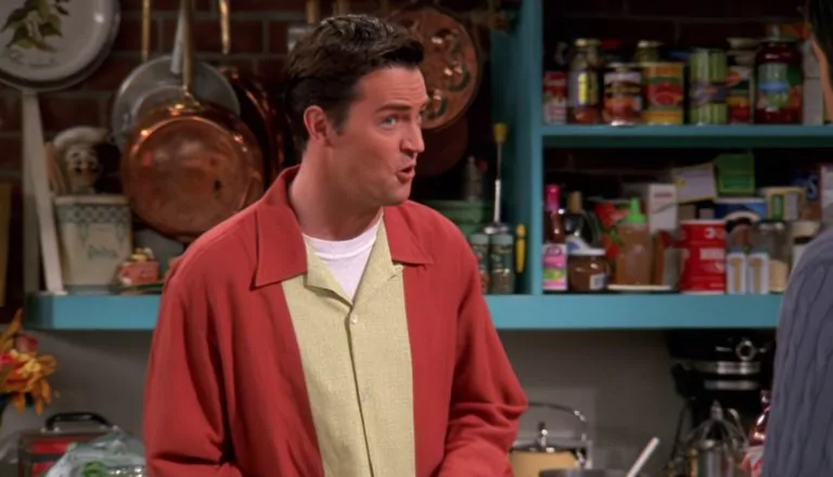 Момент из 8 серии 4 сезона