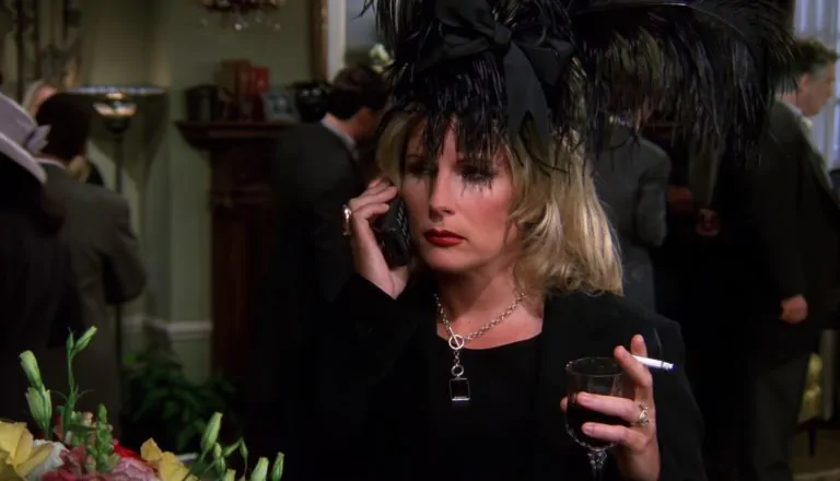 Картинка к «5 сезон 1 серия»