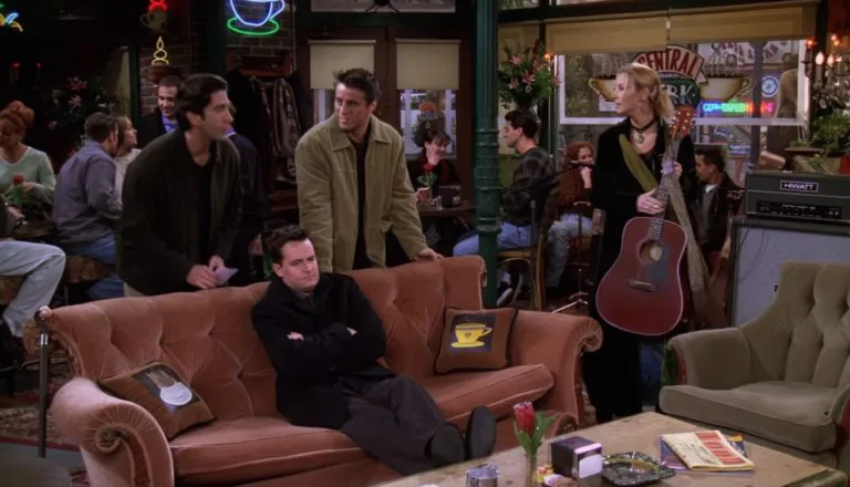 Момент из 11 серии 5 сезона