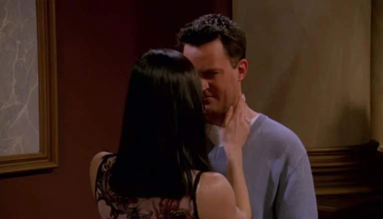 Момент из 24 серии 5 сезона