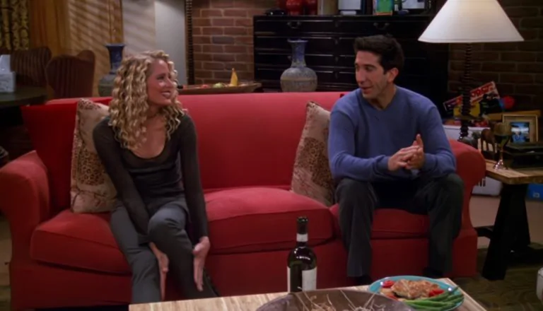 Момент из 16 серии 6 сезона