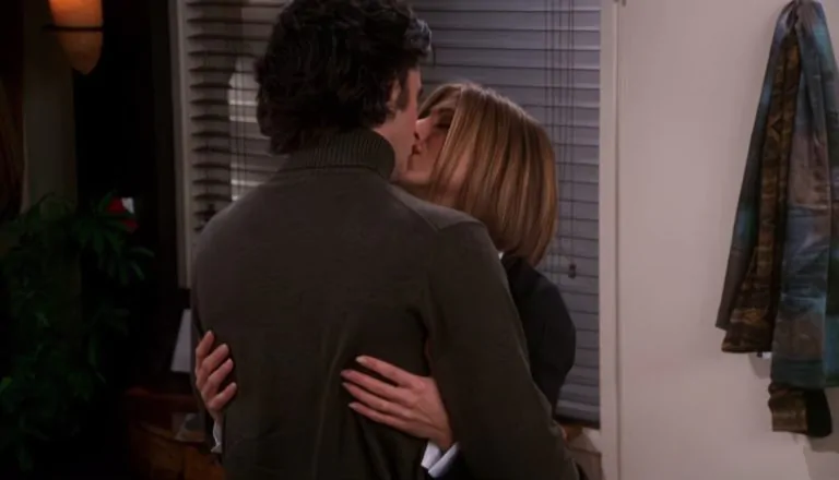 Момент из 9 серии 7 сезона