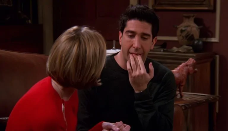 Момент из 11 серии 8 сезона