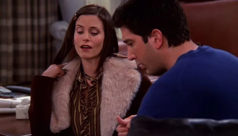 Момент из 16 серии 8 сезона