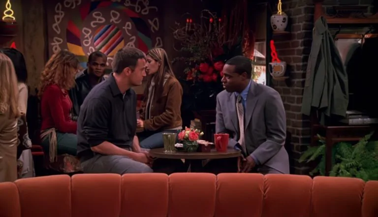 Момент из 11 серии 9 сезона