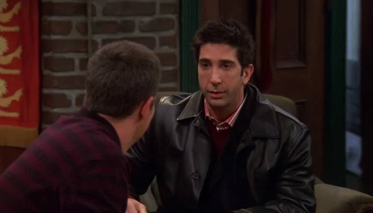 Момент из 13 серии 9 сезона