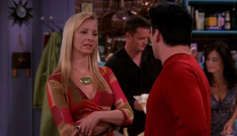 Момент из 8 серии 9 сезона