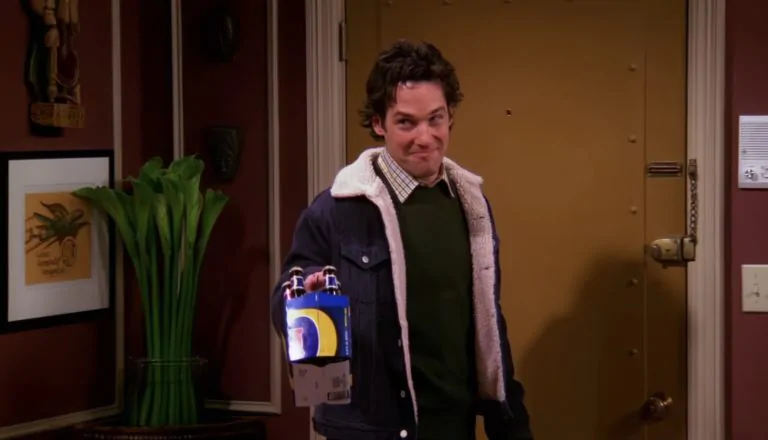 Момент из 9 серии 9 сезона